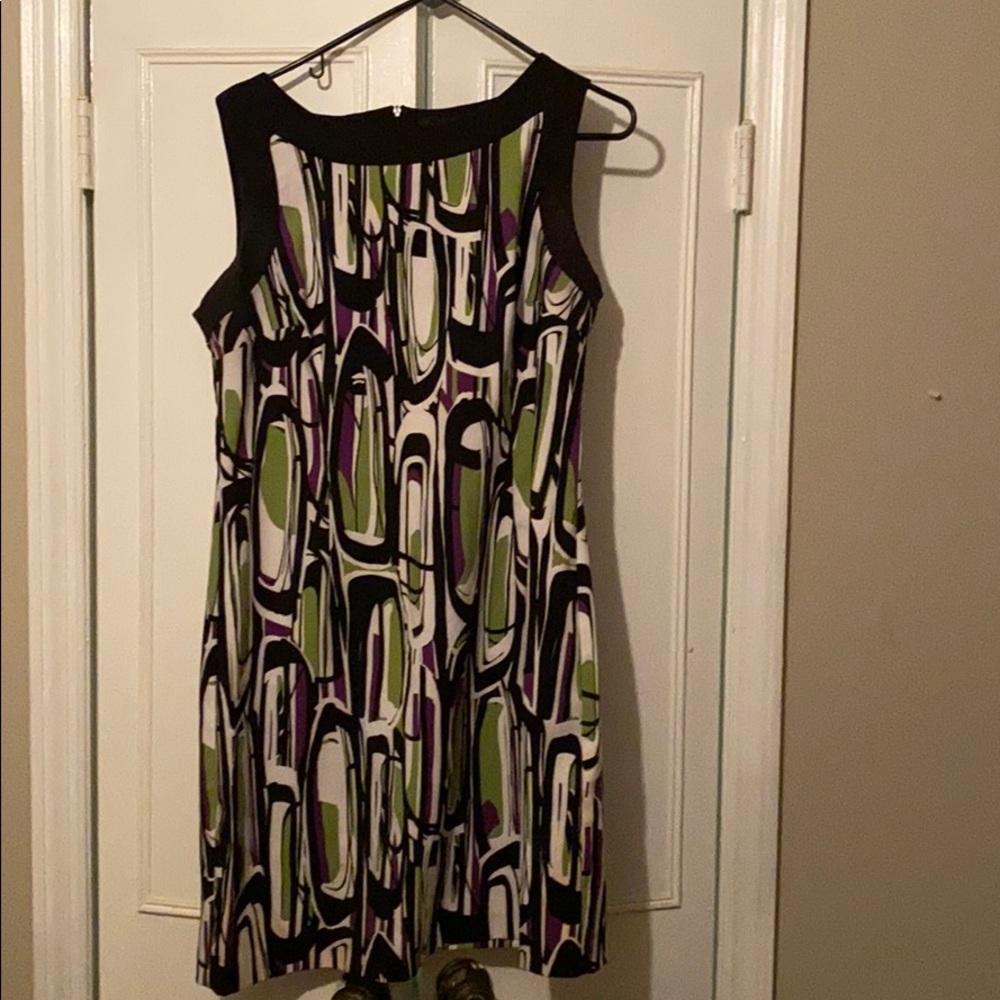 Sleeveless multicolor dress
